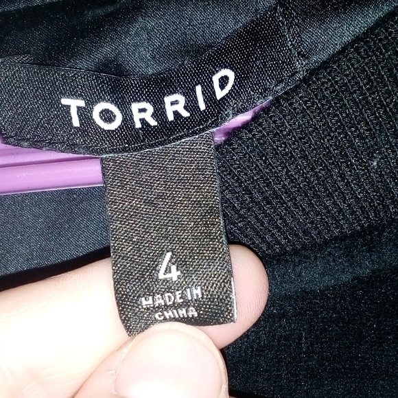 Torrid Bomber Jacket plus size 4 - Picture 3 of 4